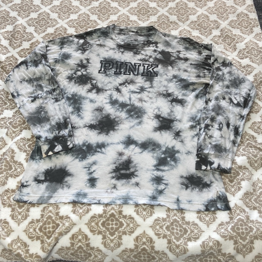 VS PINK Grey the dye long sleeve